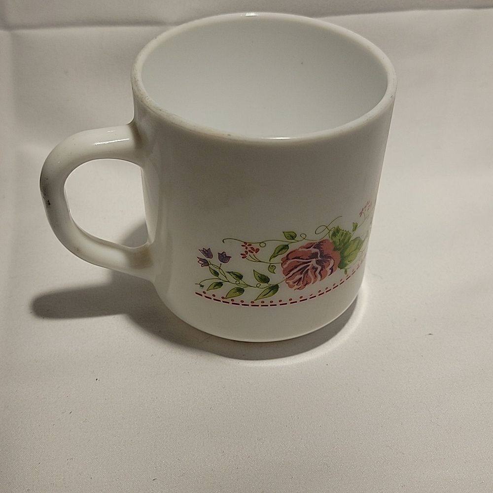 Floral coffee mug - Picture 2 of 4